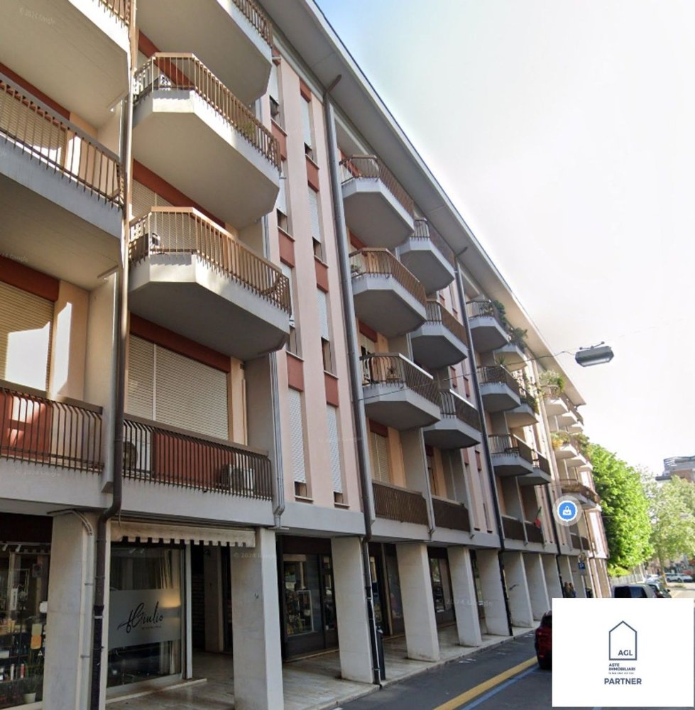 3 rooms Apartment in San Donà di Piave, Italy No. 9014