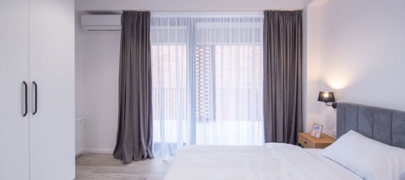 3-salle Appartement à Tbilisi, Georgia No. 34 21