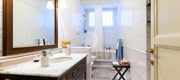 2 bedrooms Apartment in Rome, Italy No. 381029 13