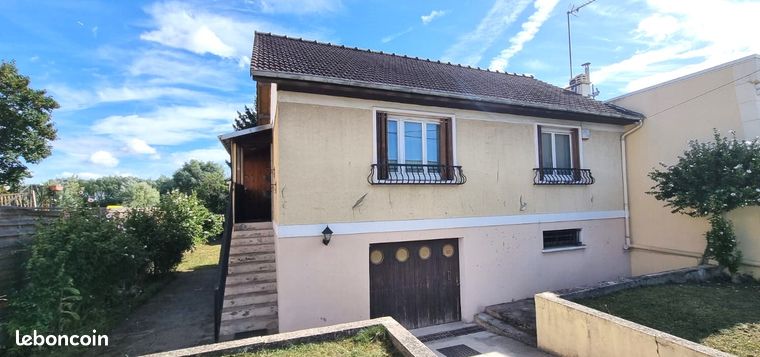 2 غرف نوم منزل في Garges-les-Gonesse, France رقم 361417