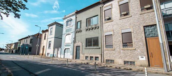 Casa de 4 dormitorios en Porto, Portugal No. 22675 49