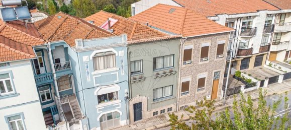 Casa de 4 dormitorios en Porto, Portugal No. 22675 50