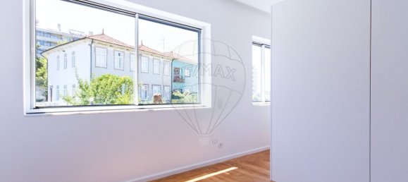 Casa de 4 dormitorios en Porto, Portugal No. 22675 20