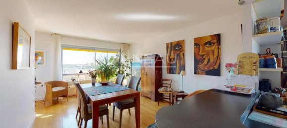 Apartamento de 3 dormitorios en Paris, France No. 183364 5