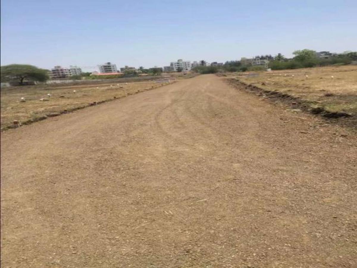  Land in Nashik, India No. 38005