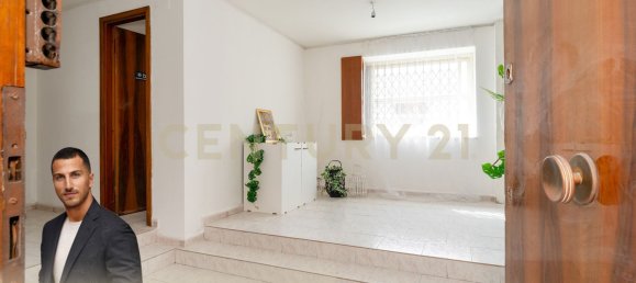 2 rooms Apartment in Catania, Italy No. 49028 4