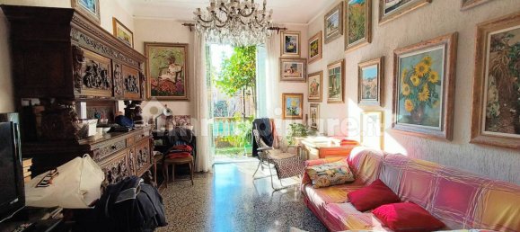 3 bedrooms Apartment in Genoa, Italy No. 307330 10