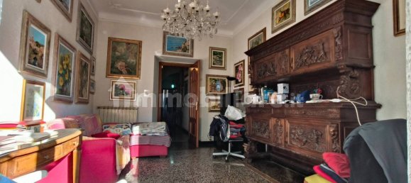 3 bedrooms Apartment in Genoa, Italy No. 307330 9