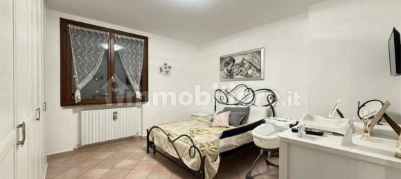 Apartamento de 4 dormitorios en Castellarano, Italy No. 226083 18