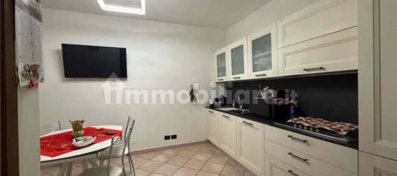 Apartamento de 4 dormitorios en Castellarano, Italy No. 226083 14
