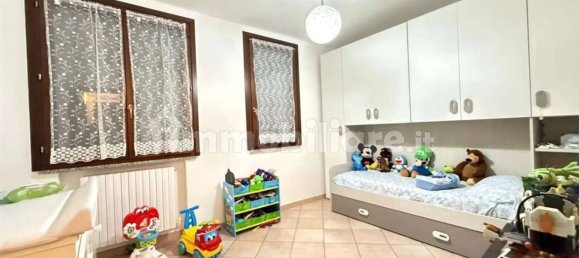 Apartamento de 4 dormitorios en Castellarano, Italy No. 226083 17