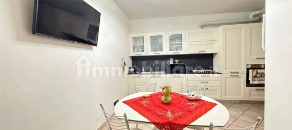 Apartamento de 4 dormitorios en Castellarano, Italy No. 226083 15