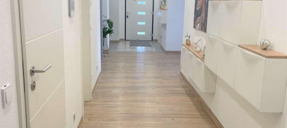 Apartamento de 4 dormitorios en Ostalbkreis, Germany No. 337409 2