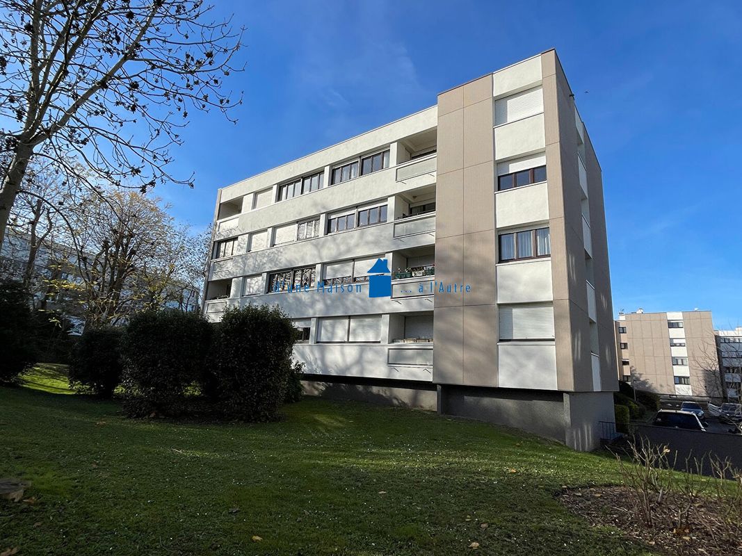 3 Schlafzimmer Wohnung in Carrieres-sur-Seine, France, Nr. 163249