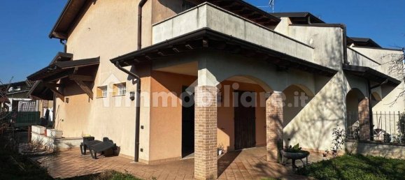 2 bedrooms House in Pralboino, Italy No. 264552 4