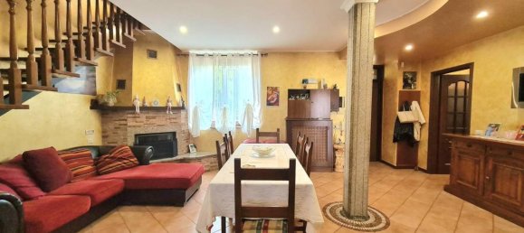 7 rooms Villa in Cerro Maggiore, Italy No. 167156 5