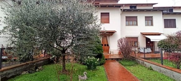 5 rooms House in Pistoia, Italy No. 108315 2