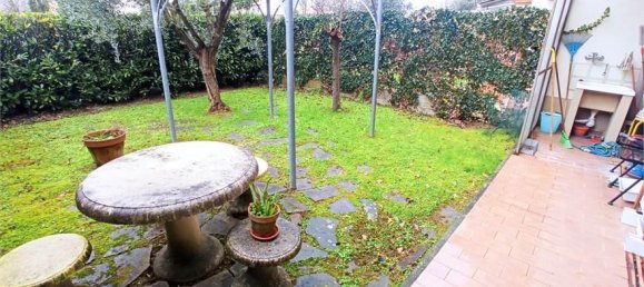 5 rooms House in Pistoia, Italy No. 108315 8