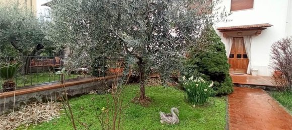 5 rooms House in Pistoia, Italy No. 108315 4