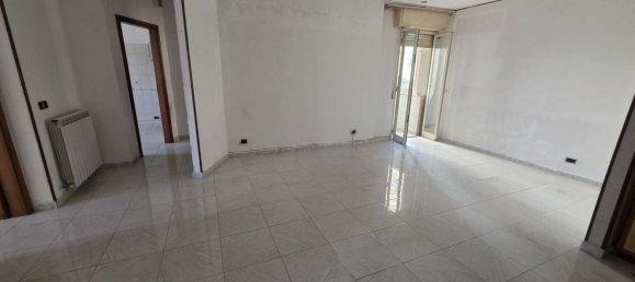 Apartamento T3 em Reggio Calabria, Italy N.º 353163 8