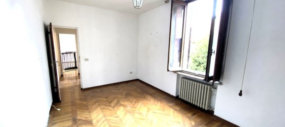 471m² Building in Sala Baganza, Italy No. 347674 18