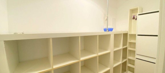 2غرفة شقة في Rudolfsheim-Funfhaus, Austria رقم 142977 2