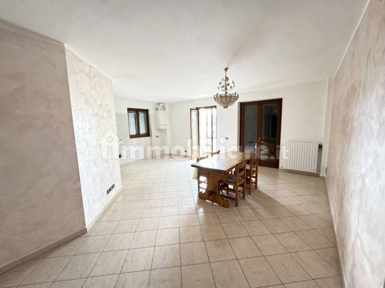 Apartamento de 3 dormitorios en Fermo, Italy No. 165369