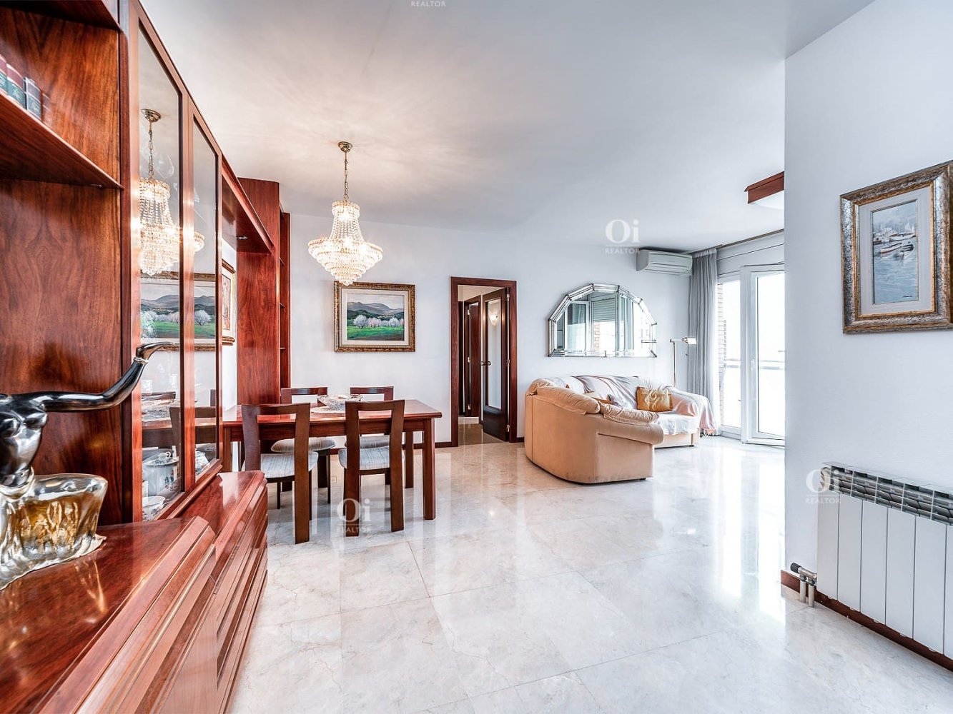 4 Schlafzimmer Wohnung in Eixample, Spain, Nr. 239754