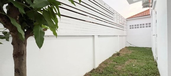 Кафе / ресторан с 3 спальнями в Паттайя, Таиланд № 5849 7