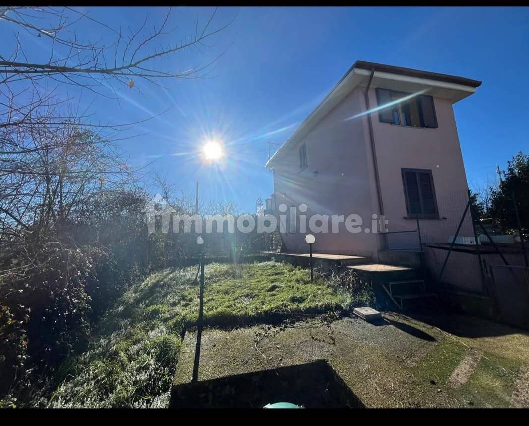 1 bedroom Apartment in Valmontone, Italy No. 336557