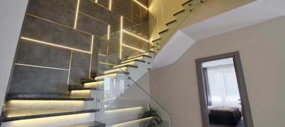 Villa 4+1 in Kargicak, Turkey No. 27612 2