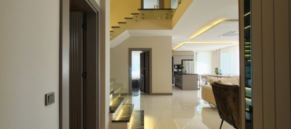 Villa 4+1 in Kargicak, Turkey No. 27612 10