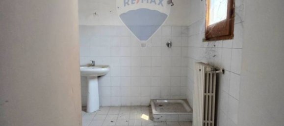 5 rooms House in Sulmona, Italy No. 300934 18