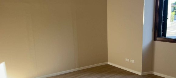 2 Schlafzimmer Wohnung in Bagno a Ripoli, Italy, Nr. 330116 3