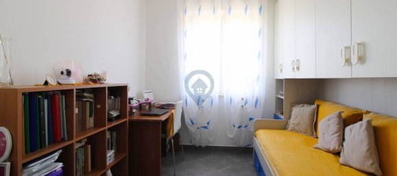 8 rooms House in Giulianova, Italy No. 183889 42