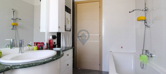 8 rooms House in Giulianova, Italy No. 183889 19