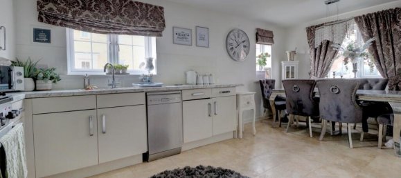 3 bedrooms Commercial property in Aylesham, United Kingdom No. 10823 10