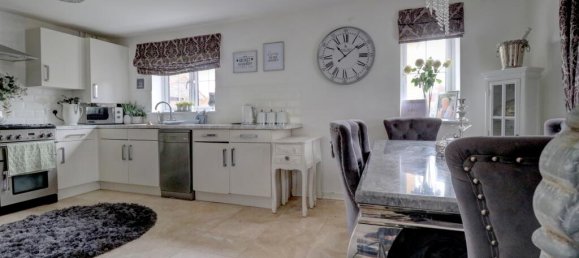 3 bedrooms Commercial property in Aylesham, United Kingdom No. 10823 3