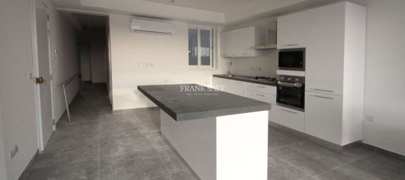 2 chambres Appartement à Sliema, Malta No. 4259 3