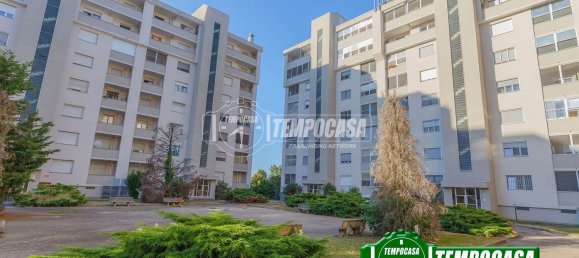 3-salle Appartement à Locate di Triulzi, Italy No. 284680 10