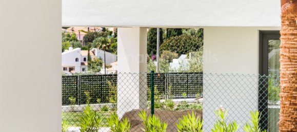 6 bedrooms Villa in Marbella, Spain No. 109012 35