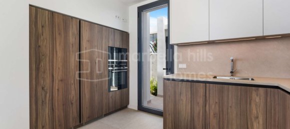 6 bedrooms Villa in Marbella, Spain No. 109012 14