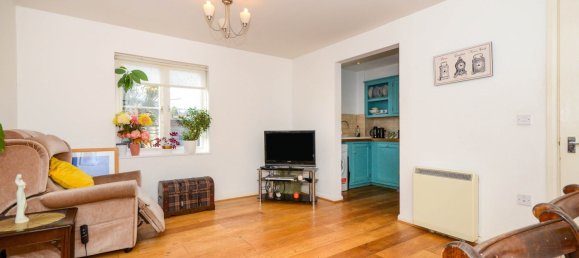 3 bedrooms House in Hemel Hempstead, United Kingdom No. 2174 4