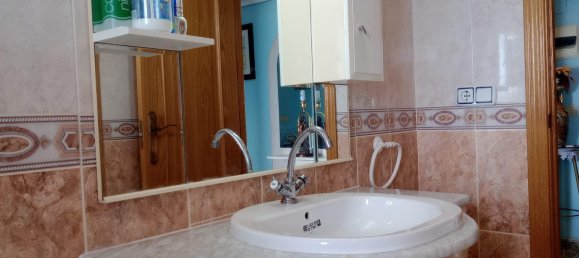 Dúplex de 4 dormitorios en Benidorm, Spain No. 82966 37