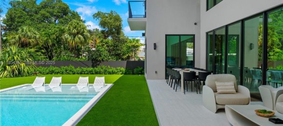 9 bedrooms Villa for sale in Miami, Miami-Dade, Florida, USA № 614664 16