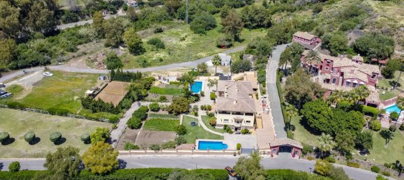 10 bedrooms Villa in La Quinta, Spain No. 37654 15