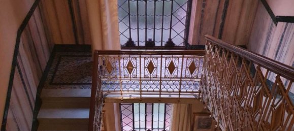 21 room Villa in Legnano, Italy No. 49928 11