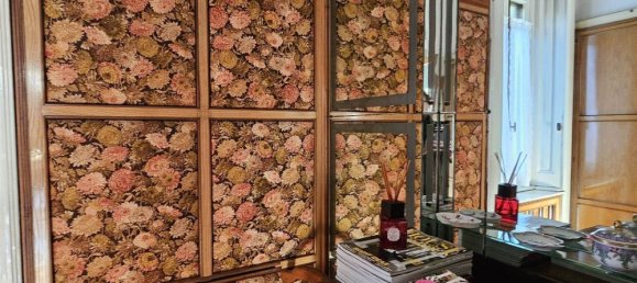 21 room Villa in Legnano, Italy No. 49928 16