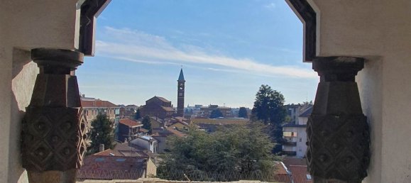 21 room Villa in Legnano, Italy No. 49928 44