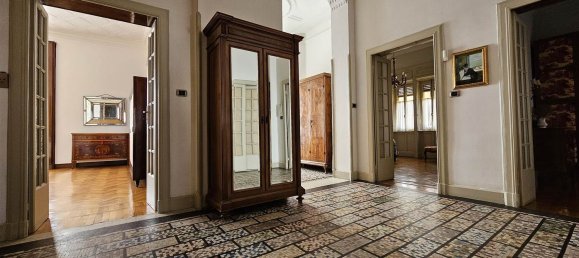 21 room Villa in Legnano, Italy No. 49928 22